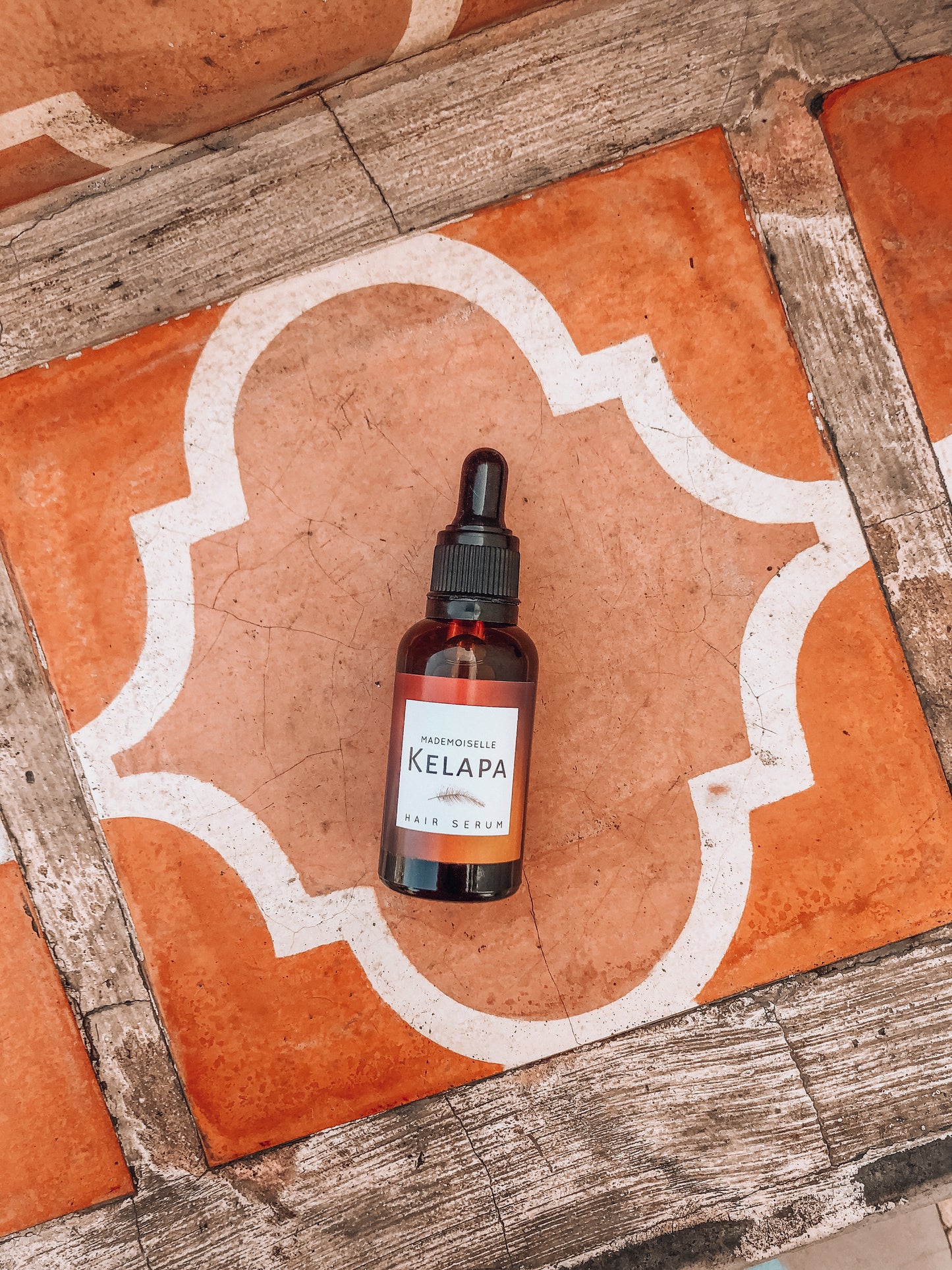 SÉRUM HYDRATANT & FORTIFIANT